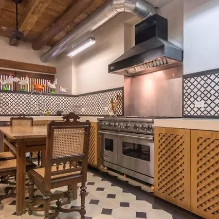 Сasa de vacaciones Mansion Colonial Con Piscina En El Centro Historico De *